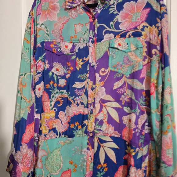 Johnny Was Very Lightweight for Summer : button down Patchwork Floral Print : - Picture 3 of 5